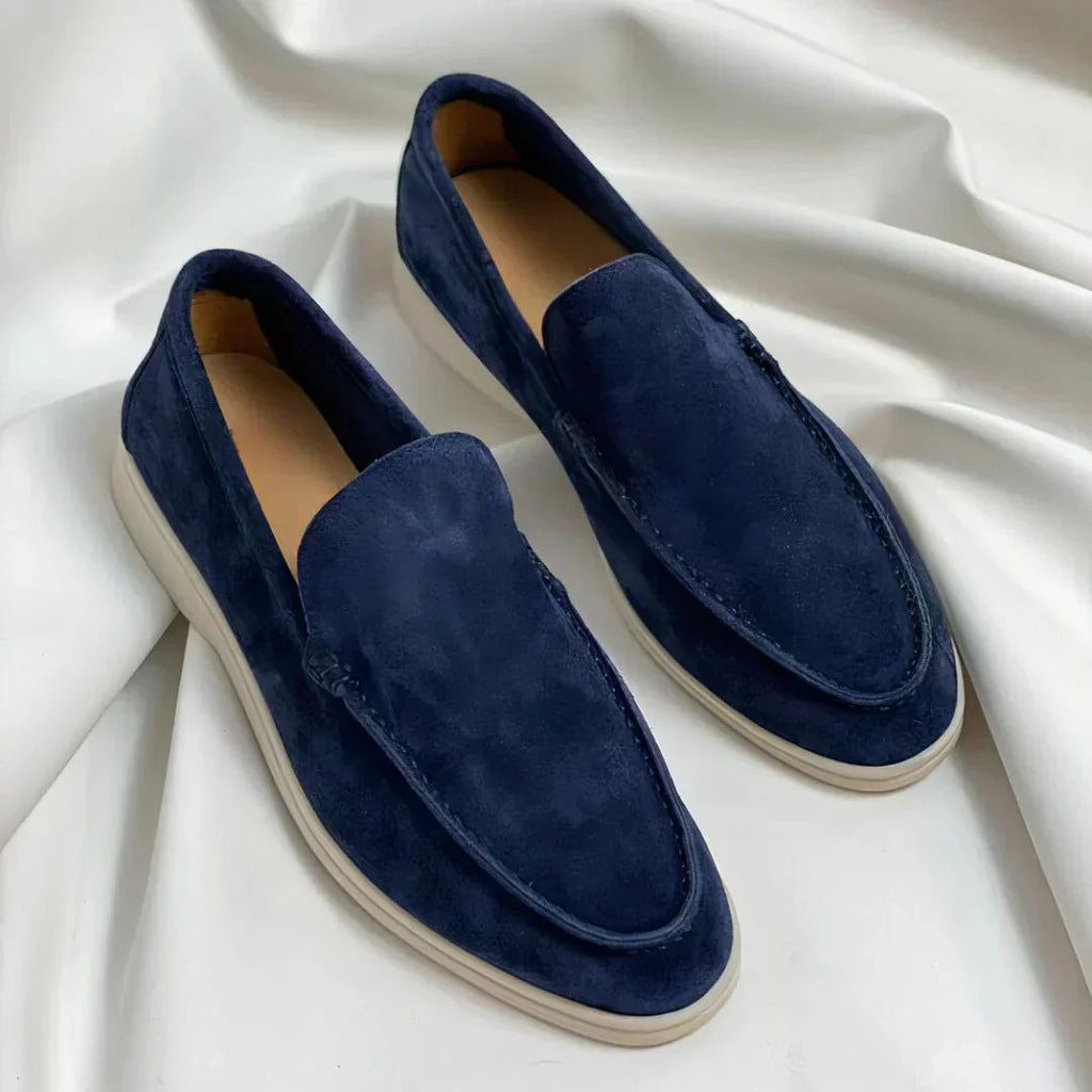Elegantes mocasines de ante.